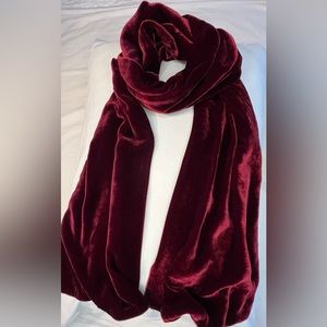 Elegant Velvet Scarf made of the finest quality Silk and Rayon Velvet